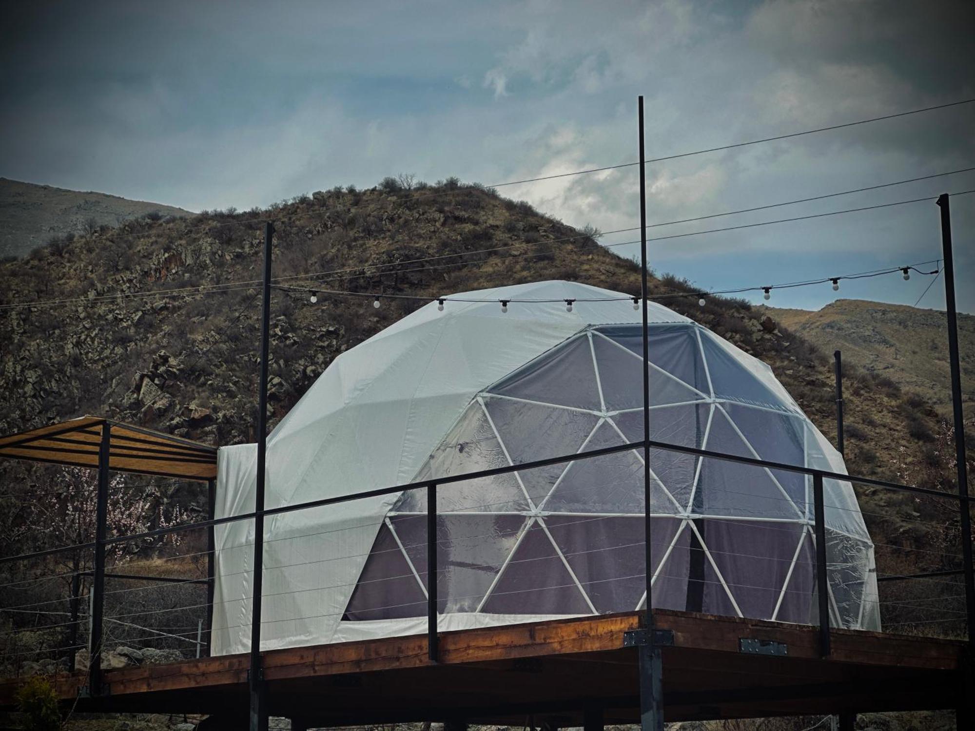 Vardzia Glamping Extérieur photo